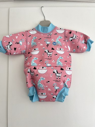 Baby girls splash about happy - splash,